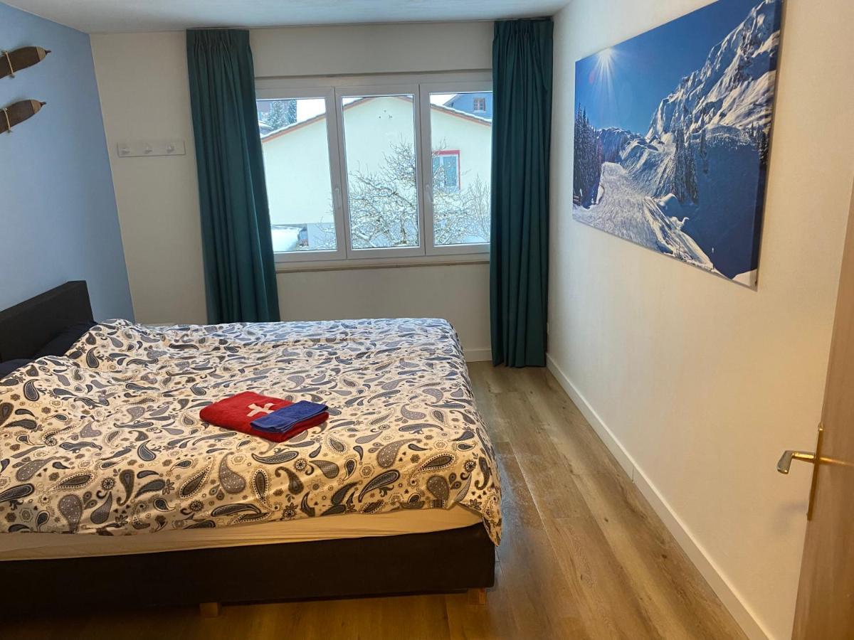 Spring Inn Apartments 마이링겐 외부 사진